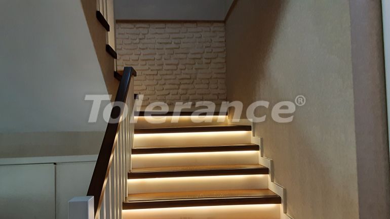 Вилла или дом в Дошемеалты, Анталия с бассейном: купить недвижимость в Турции - 126029