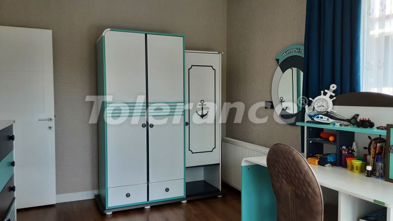 Вилла или дом в Дошемеалты, Анталия с бассейном: купить недвижимость в Турции - 126041