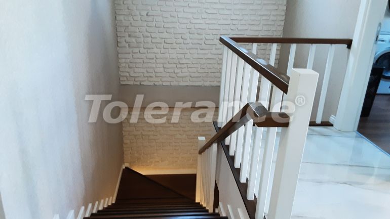 Вилла или дом в Дошемеалты, Анталия с бассейном: купить недвижимость в Турции - 126049