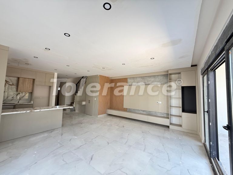 Вилла или дом от застройщика в Дошемеалты, Анталия с бассейном: купить недвижимость в Турции - 134573