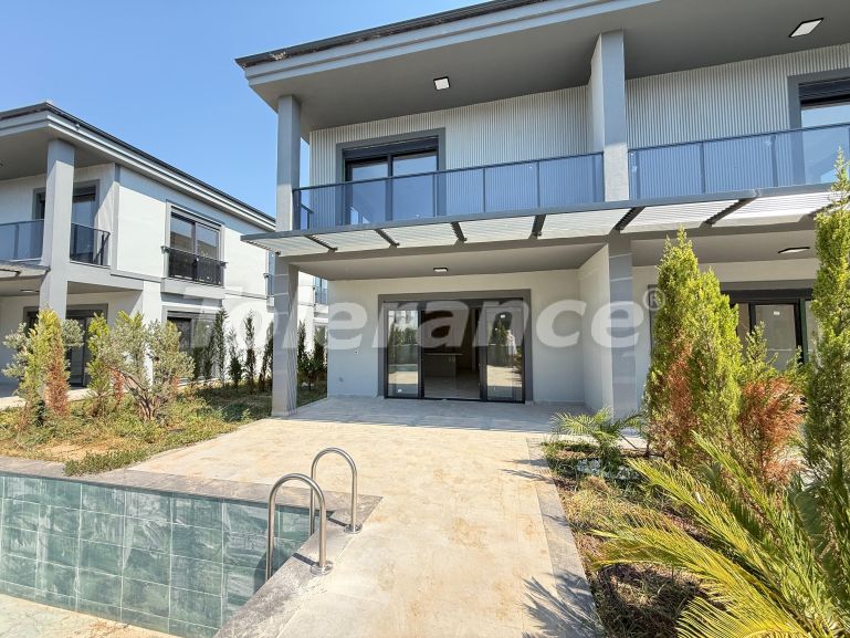 Вилла или дом от застройщика в Дошемеалты, Анталия с бассейном: купить недвижимость в Турции - 134574