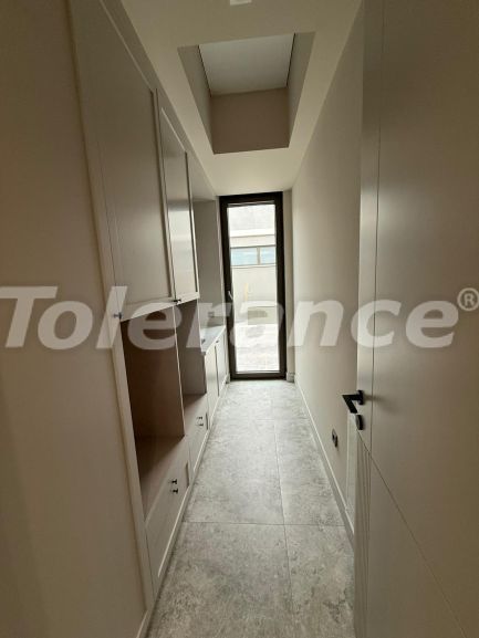 Вилла или дом в Дошемеалты, Анталия с бассейном: купить недвижимость в Турции - 135803