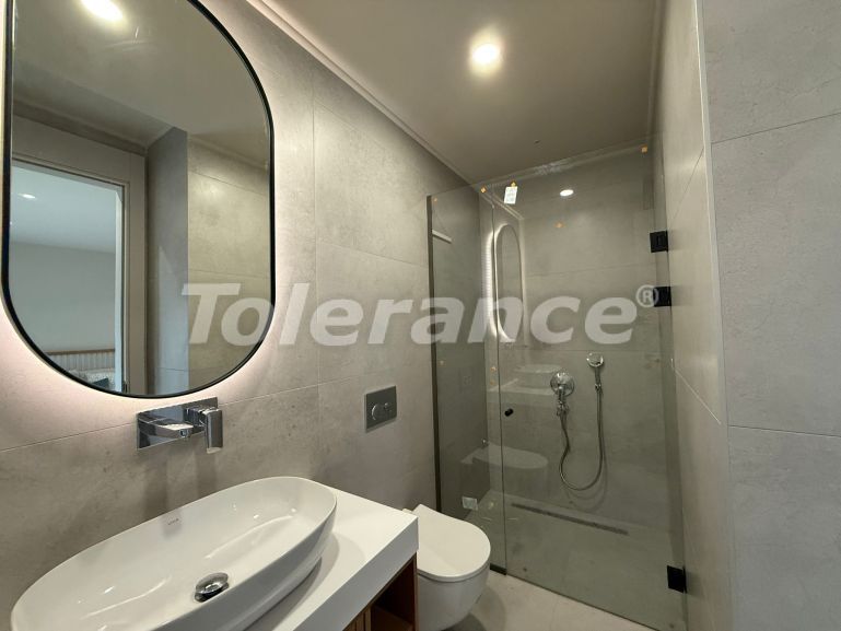 Вилла или дом в Дошемеалты, Анталия с бассейном: купить недвижимость в Турции - 135822