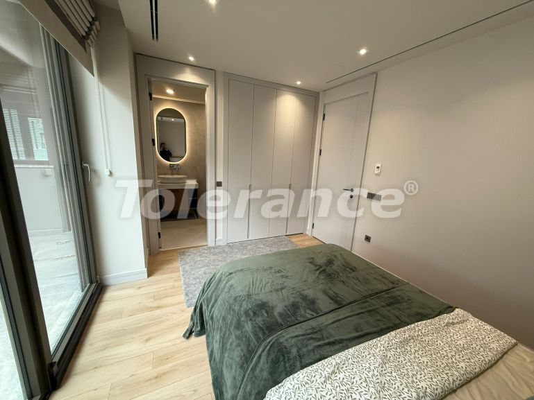 Вилла или дом в Дошемеалты, Анталия с бассейном: купить недвижимость в Турции - 135824