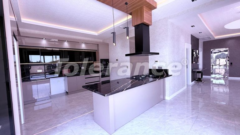 Вилла или дом от застройщика в Дошемеалты, Анталия с бассейном: купить недвижимость в Турции - 138998