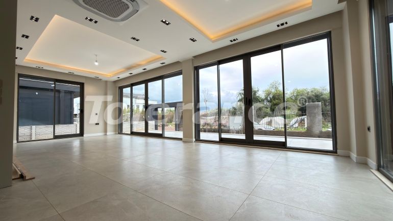 Вилла или дом от застройщика в Дошемеалты, Анталия с бассейном: купить недвижимость в Турции - 139249