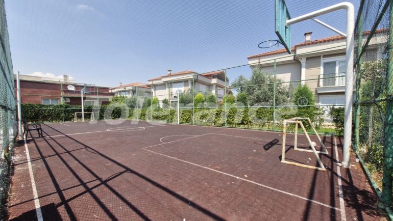 Вилла или дом в Дошемеалты, Анталия с бассейном: купить недвижимость в Турции - 141481