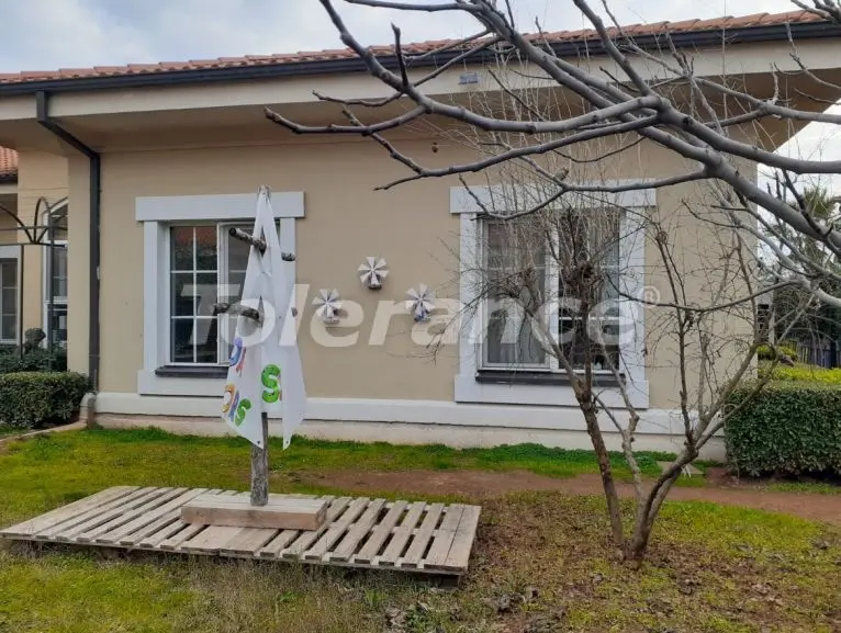 Вилла или дом в Дошемеалты, Анталия с бассейном: купить недвижимость в Турции - 23903