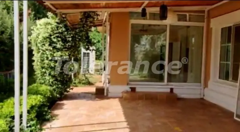 Вилла или дом в Дошемеалты, Анталия с бассейном: купить недвижимость в Турции - 27345