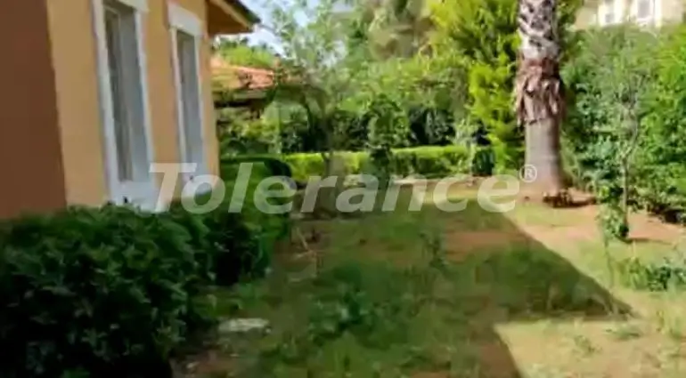 Вилла или дом в Дошемеалты, Анталия с бассейном: купить недвижимость в Турции - 27346