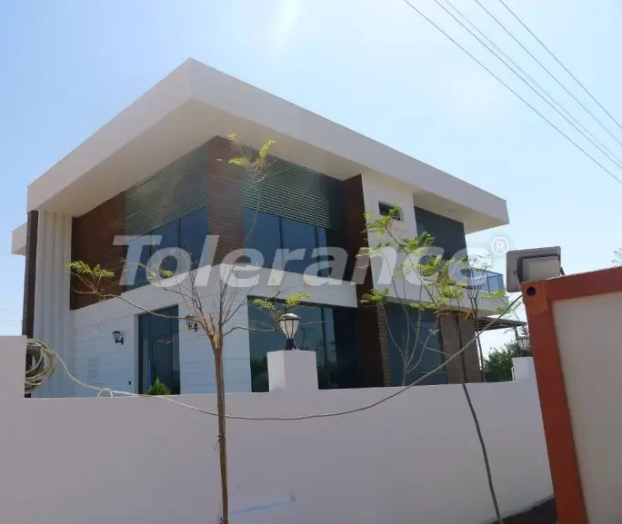 Вилла или дом в Дошемеалты, Анталия с бассейном: купить недвижимость в Турции - 30219