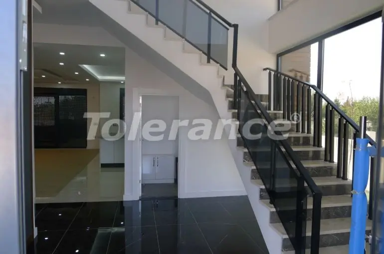 Вилла или дом в Дошемеалты, Анталия с бассейном: купить недвижимость в Турции - 30222