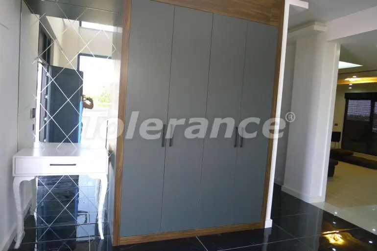 Вилла или дом в Дошемеалты, Анталия с бассейном: купить недвижимость в Турции - 30223