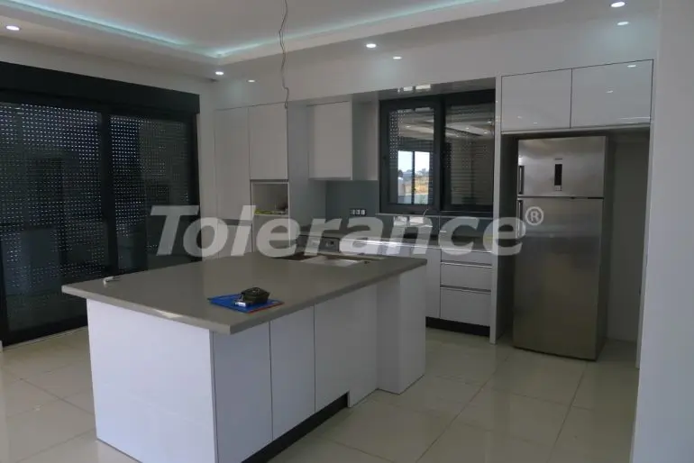 Вилла или дом в Дошемеалты, Анталия с бассейном: купить недвижимость в Турции - 30229