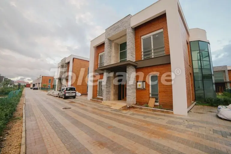 Вилла или дом от застройщика в Дошемеалты, Анталия с бассейном: купить недвижимость в Турции - 32963