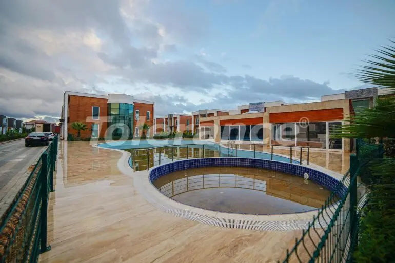 Вилла или дом от застройщика в Дошемеалты, Анталия с бассейном: купить недвижимость в Турции - 32964