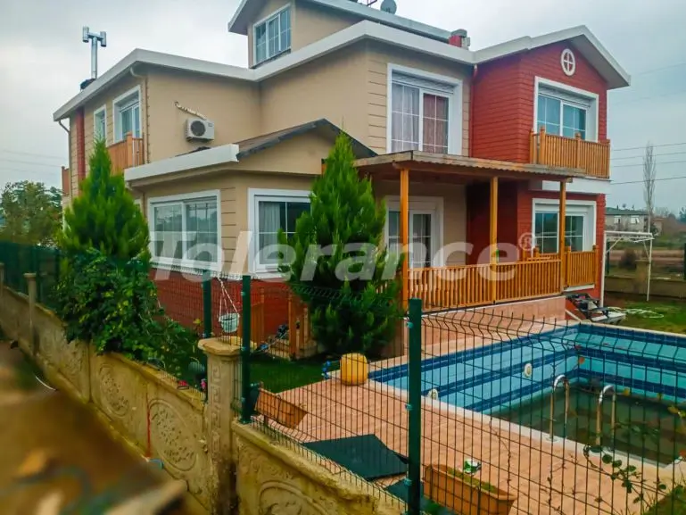 Вилла или дом в Дошемеалты, Анталия с бассейном: купить недвижимость в Турции - 33116