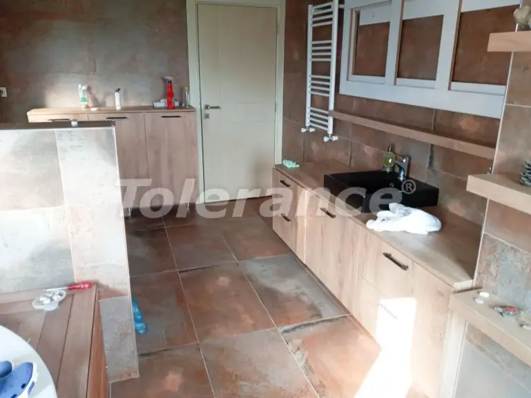 Вилла или дом в Дошемеалты, Анталия с бассейном: купить недвижимость в Турции - 33125