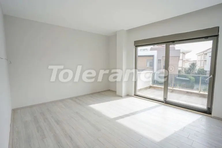 Вилла или дом в Дошемеалты, Анталия с бассейном: купить недвижимость в Турции - 33675