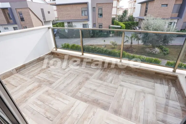 Вилла или дом в Дошемеалты, Анталия с бассейном: купить недвижимость в Турции - 33676