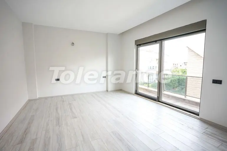 Вилла или дом в Дошемеалты, Анталия с бассейном: купить недвижимость в Турции - 33678