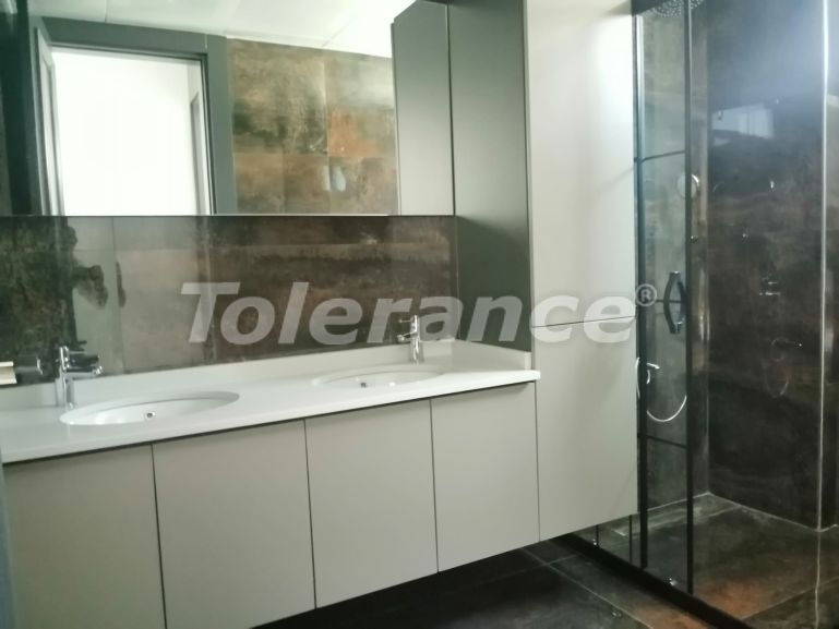 Вилла или дом в Дошемеалты, Анталия с бассейном: купить недвижимость в Турции - 42380