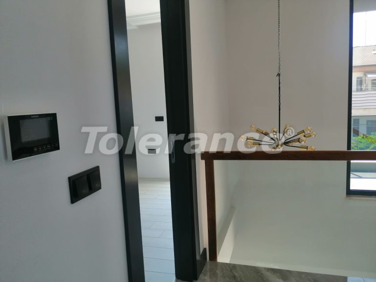 Вилла или дом в Дошемеалты, Анталия с бассейном: купить недвижимость в Турции - 42383