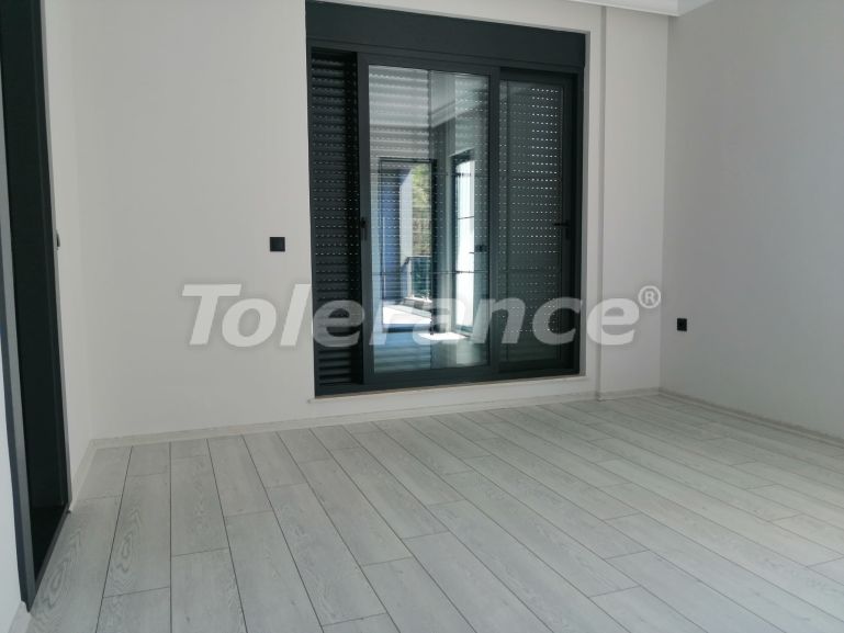 Вилла или дом в Дошемеалты, Анталия с бассейном: купить недвижимость в Турции - 42389