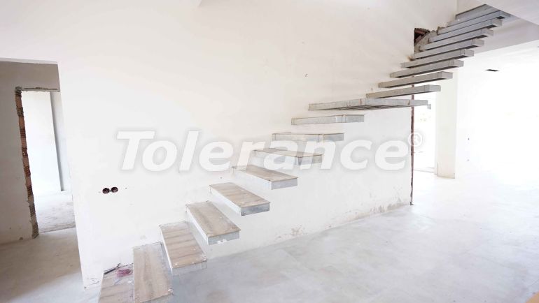 Вилла или дом в Дошемеалты, Анталия с бассейном: купить недвижимость в Турции - 43302