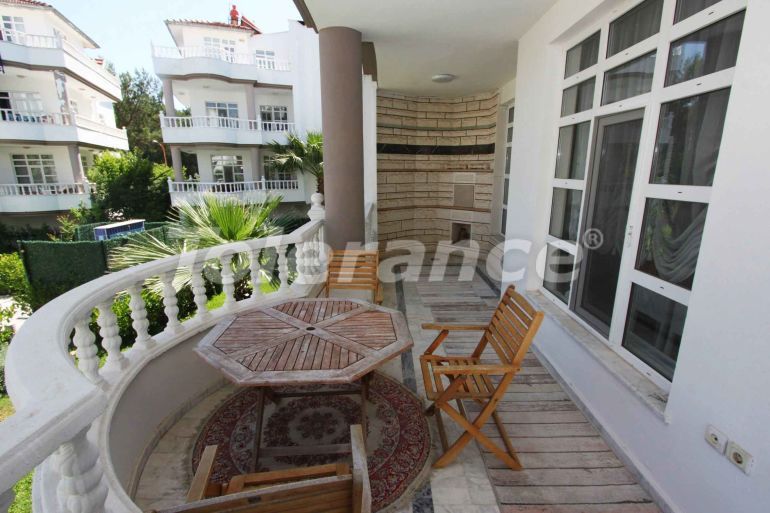 Вилла или дом в Дошемеалты, Анталия с бассейном: купить недвижимость в Турции - 43692