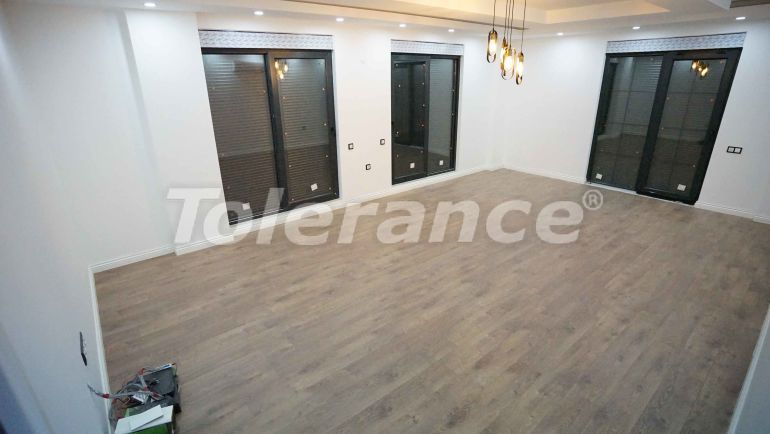 Вилла или дом в Дошемеалты, Анталия с бассейном: купить недвижимость в Турции - 43745