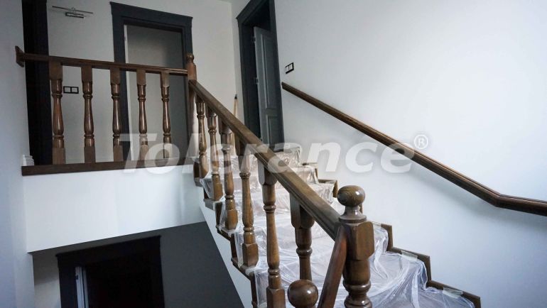 Вилла или дом в Дошемеалты, Анталия с бассейном: купить недвижимость в Турции - 43759