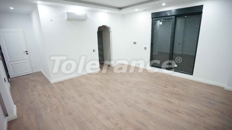 Вилла или дом в Дошемеалты, Анталия с бассейном: купить недвижимость в Турции - 43764