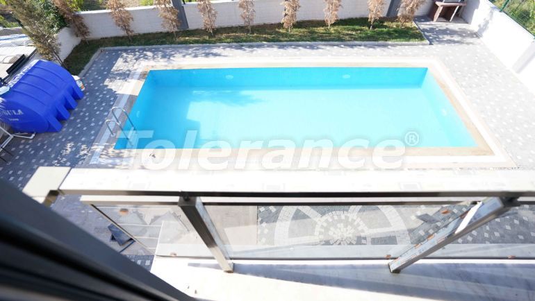 Вилла или дом в Дошемеалты, Анталия с бассейном: купить недвижимость в Турции - 43777