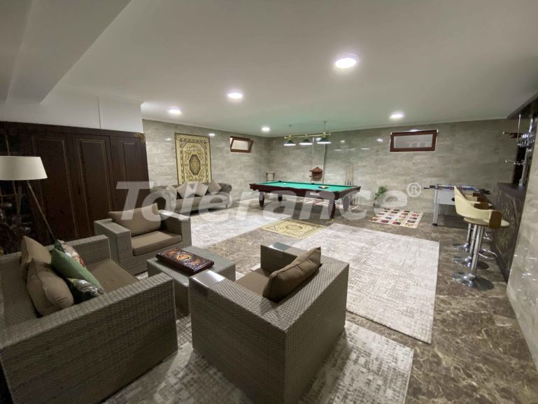 Вилла или дом в Дошемеалты, Анталия с бассейном: купить недвижимость в Турции - 44320