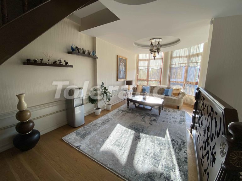 Вилла или дом в Дошемеалты, Анталия с бассейном: купить недвижимость в Турции - 44344