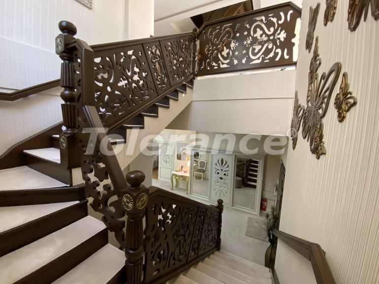 Вилла или дом в Дошемеалты, Анталия с бассейном: купить недвижимость в Турции - 44364