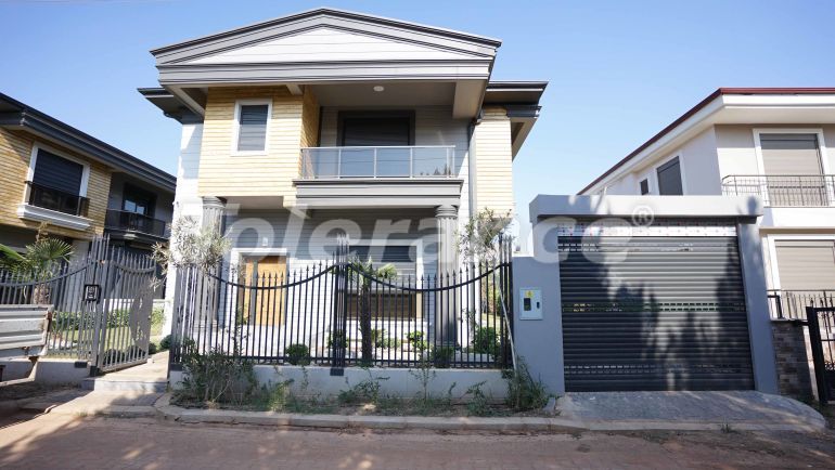 Вилла или дом от застройщика в Дошемеалты, Анталия с бассейном: купить недвижимость в Турции - 45521