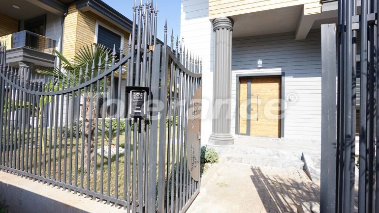 Вилла или дом от застройщика в Дошемеалты, Анталия с бассейном: купить недвижимость в Турции - 45522