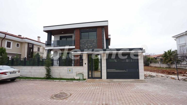 Вилла или дом от застройщика в Дошемеалты, Анталия с бассейном: купить недвижимость в Турции - 51494