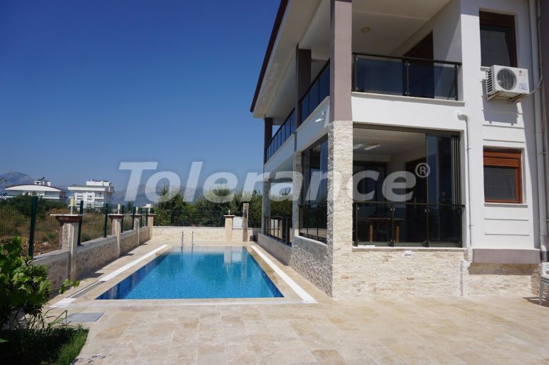Вилла или дом в Дошемеалты, Анталия с бассейном: купить недвижимость в Турции - 51820