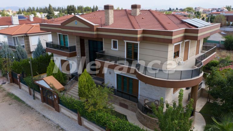 Вилла или дом в Дошемеалты, Анталия: купить недвижимость в Турции - 53074