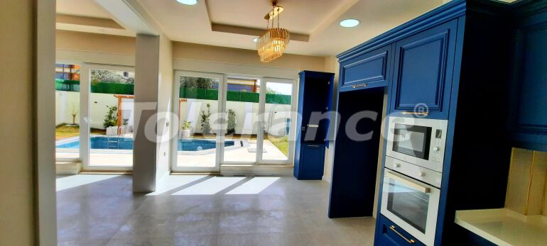 Вилла или дом в Дошемеалты, Анталия с бассейном - 55051 Вилла или дом в Дошемеалты, Анталия с бассейном: купить недвижимость в Турции - 55051