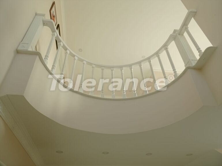 Вилла или дом в Дошемеалты, Анталия с бассейном: купить недвижимость в Турции - 56452