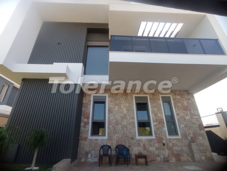 Вилла или дом от застройщика в Дошемеалты, Анталия с бассейном: купить недвижимость в Турции - 57596