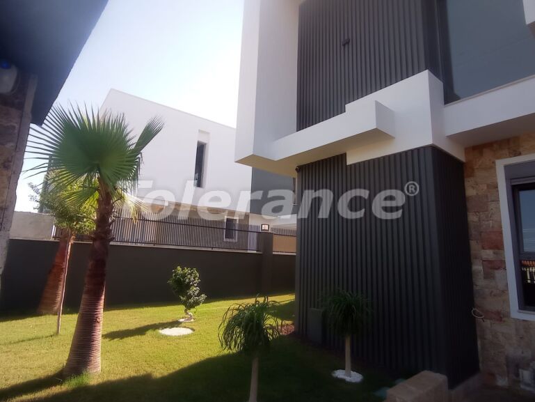 Вилла или дом от застройщика в Дошемеалты, Анталия с бассейном: купить недвижимость в Турции - 57605