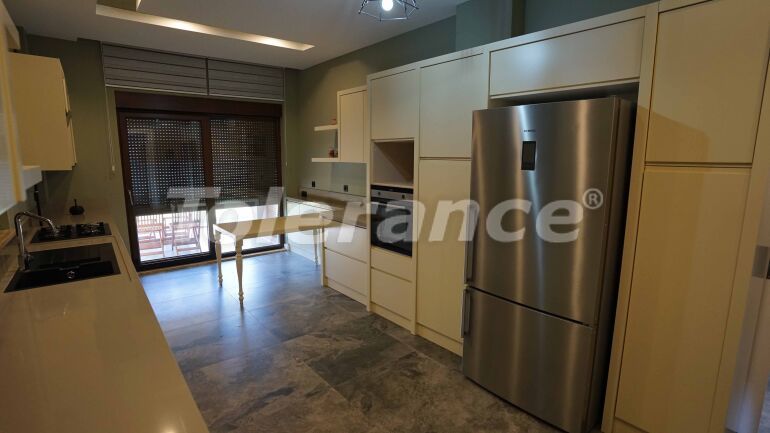 Вилла или дом от застройщика в Дошемеалты, Анталия с бассейном: купить недвижимость в Турции - 57733