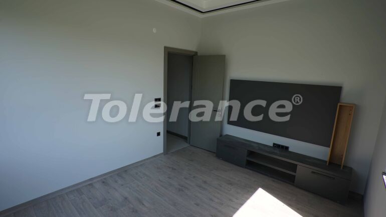 Вилла или дом в Дошемеалты, Анталия с бассейном: купить недвижимость в Турции - 57800