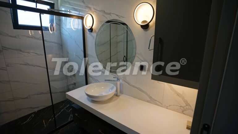 Вилла или дом в Дошемеалты, Анталия с бассейном: купить недвижимость в Турции - 57802