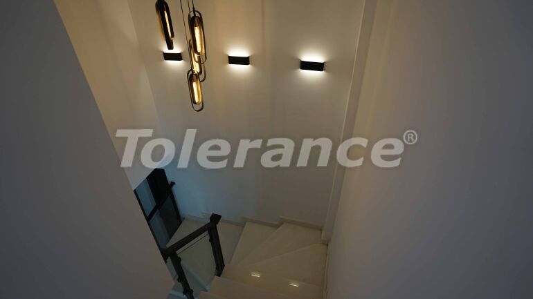 Вилла или дом в Дошемеалты, Анталия с бассейном: купить недвижимость в Турции - 57805